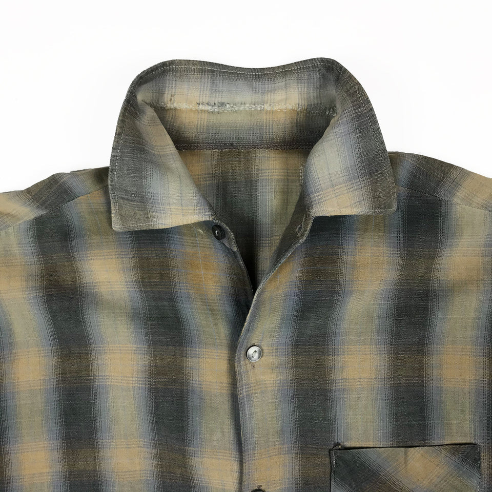 Mended Checkered Short Sleeves Worker Shirt 6